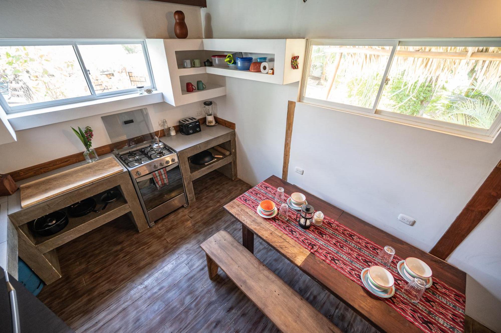 Twoten° Surf Guest house 2*