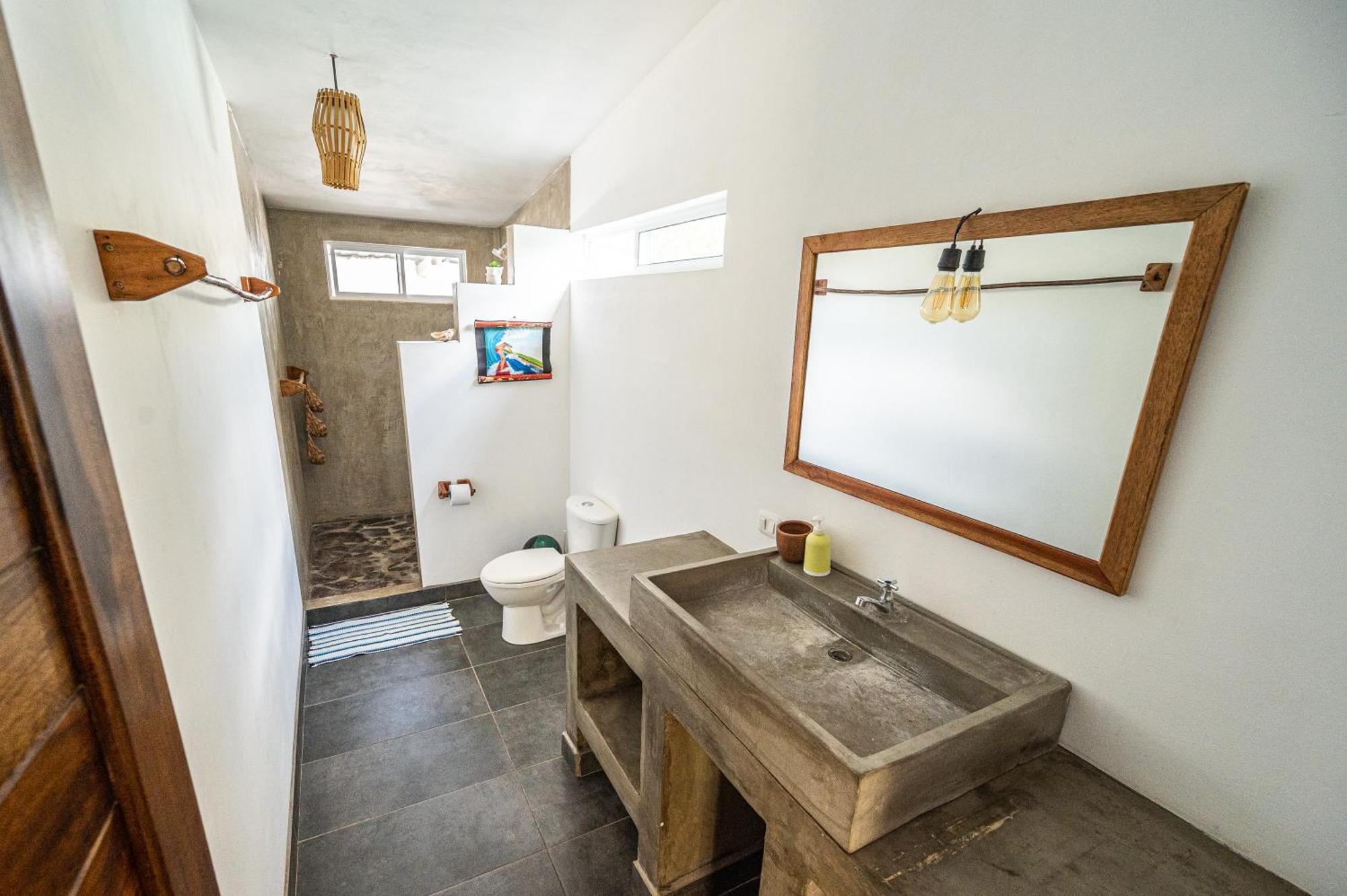 Guest house Twoten° Surf 2*
